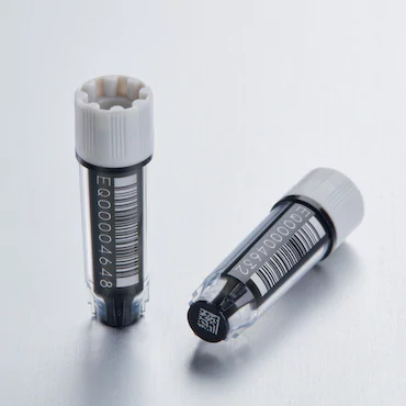 艾本德Eppendorf CryoStorage Vial, 0.5 mL, 不含 DNase、RNase、人類 DNA 和內(nèi)毒素；外螺紋，預(yù)先加蓋灰色管蓋，帶 2D SafeCode (DataMa